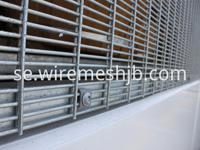 Additional Wire Security Fence